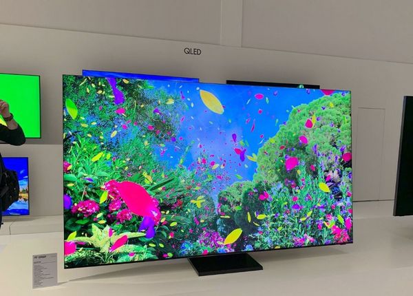 TV Samsung QE75Q800TAU QLED HDR (2020.)